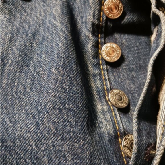 Levi's 501 Premium Denim Shorts Mens 31 Button Fly Cut-off Jeans Medium Wash NEW - Picture 12 of 14